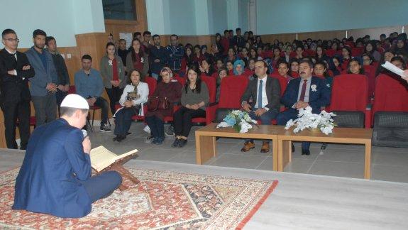 Ahmed-i Hani Anadolu Lisesi tarafından Peygamberimizi anma programı düzenlendi.