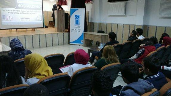 Yerel yazar Aydın Altay, Abdurrahman Gazi Anadolu Lisesi öğrencileri ile bir araya geldi