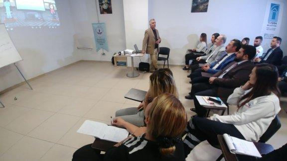 Tuşba İlçe Milli Eğitim Müdürlüğümüz ve Tuşba Belediyesi tarafında Farsça kursu açıldı