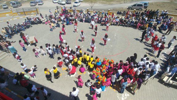  Güveçli İlk ve Ortaokulu tarafından 23 Nisan etkinliği düzenlendi