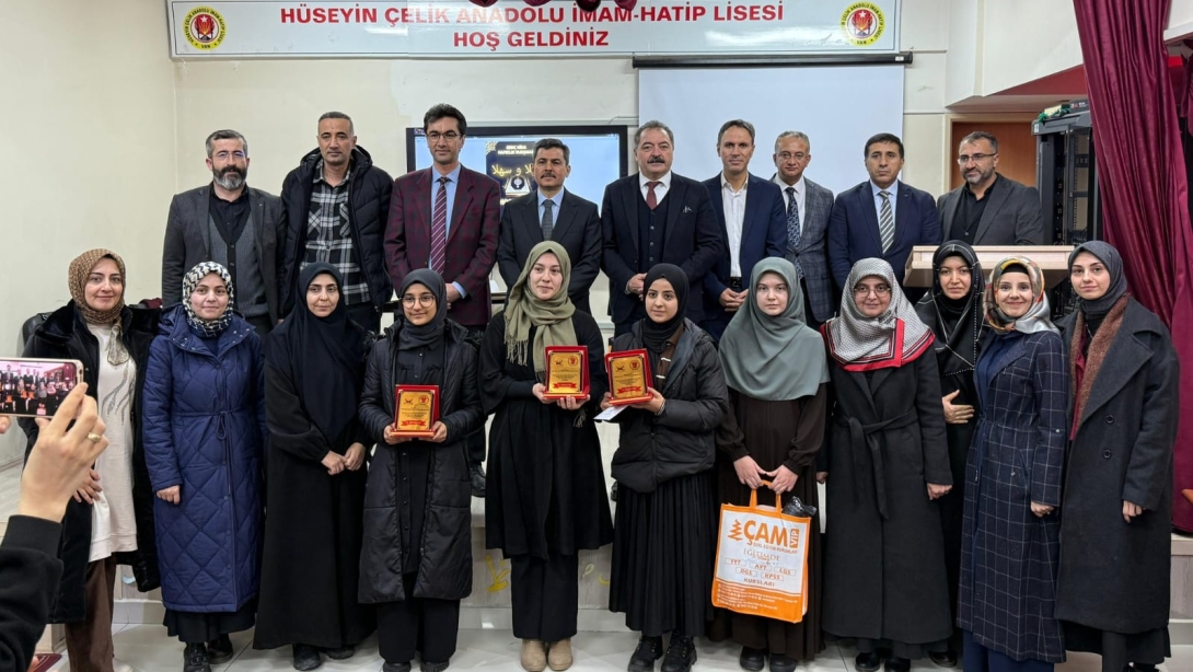 Genç Nida Hafızlık Yarışması İl Finali Hüseyin Çelik Kız Anadolu İmam Hatip Lisesinde gerçekleştirildi